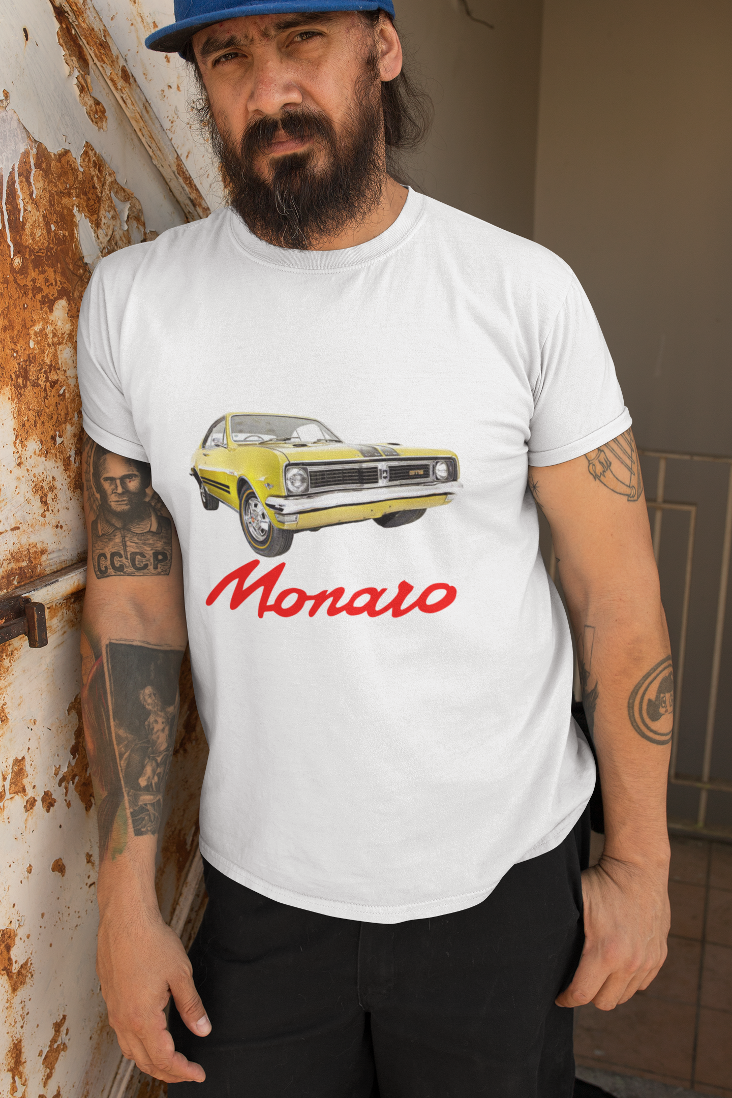 HT Monaro  T-Shirt with  FREE stubby holder